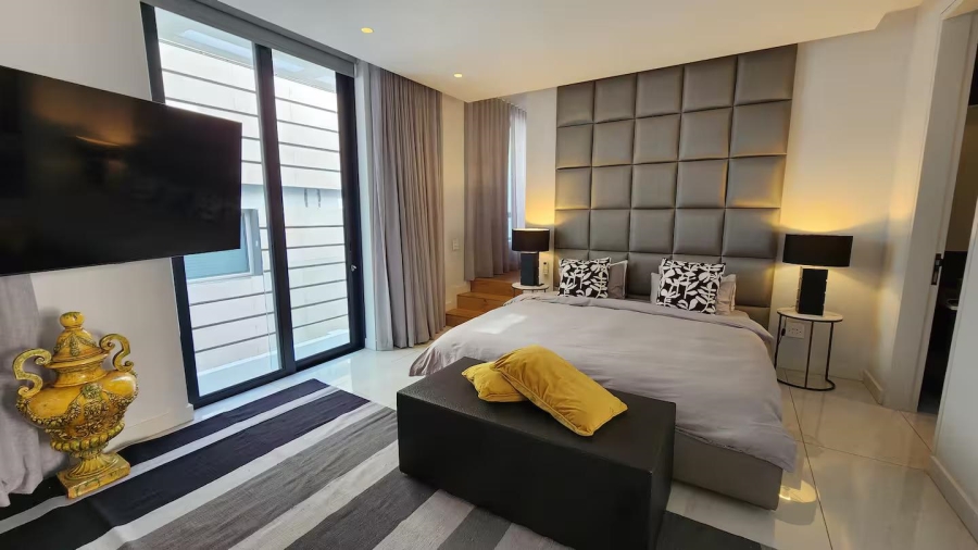 3 Bedroom Property for Sale in Bantry Bay Western Cape